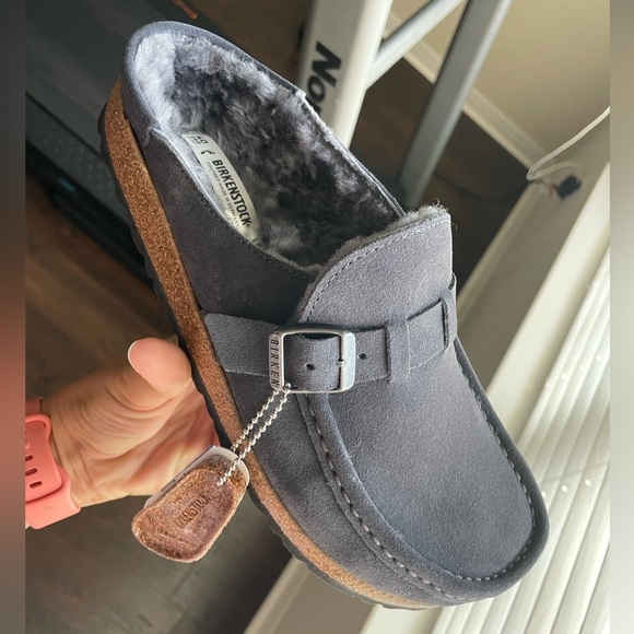 birkenstock buckley shearling clog